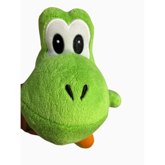 Super Mario Yoshi Plush Toy 9 inch By Jakks Pacific - Picture 3 of 15